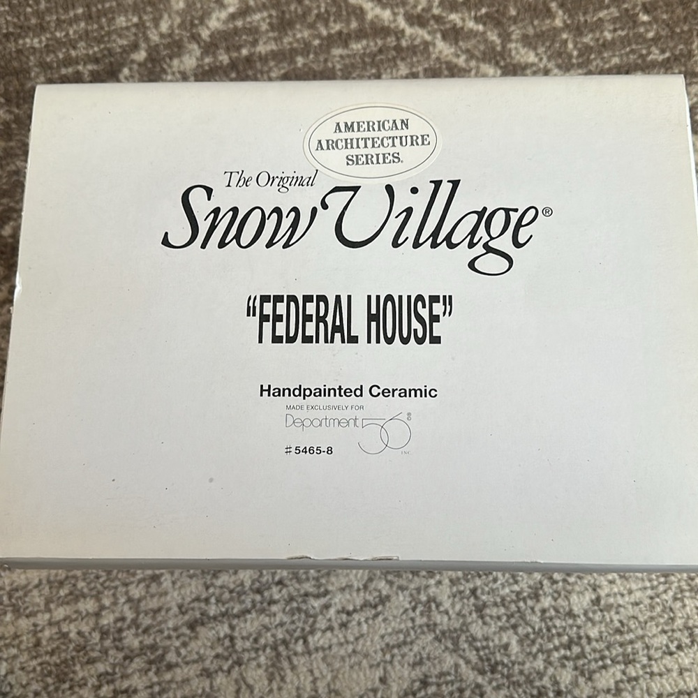 The original SNOW VILLAGE “Federal House’ 💥💥BRAND NEW💥💥 - Picture 2 of 3